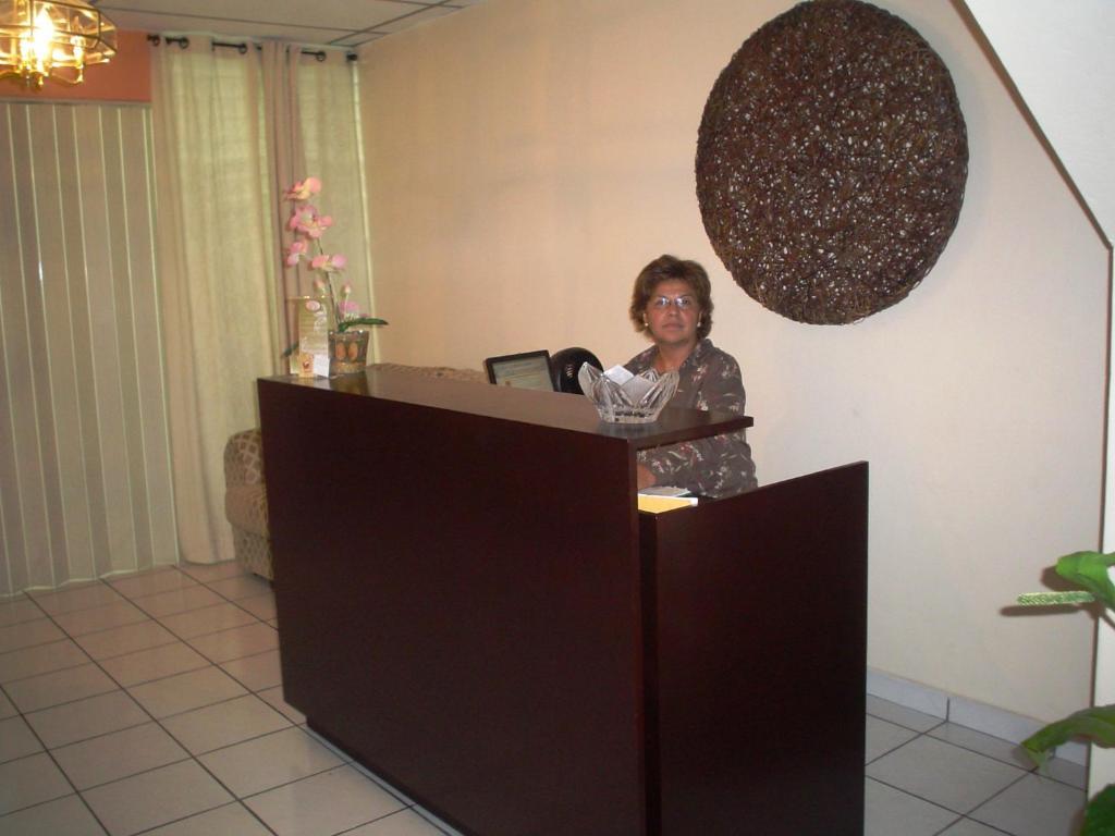 Hotel San Mateo San Salvador Esterno foto