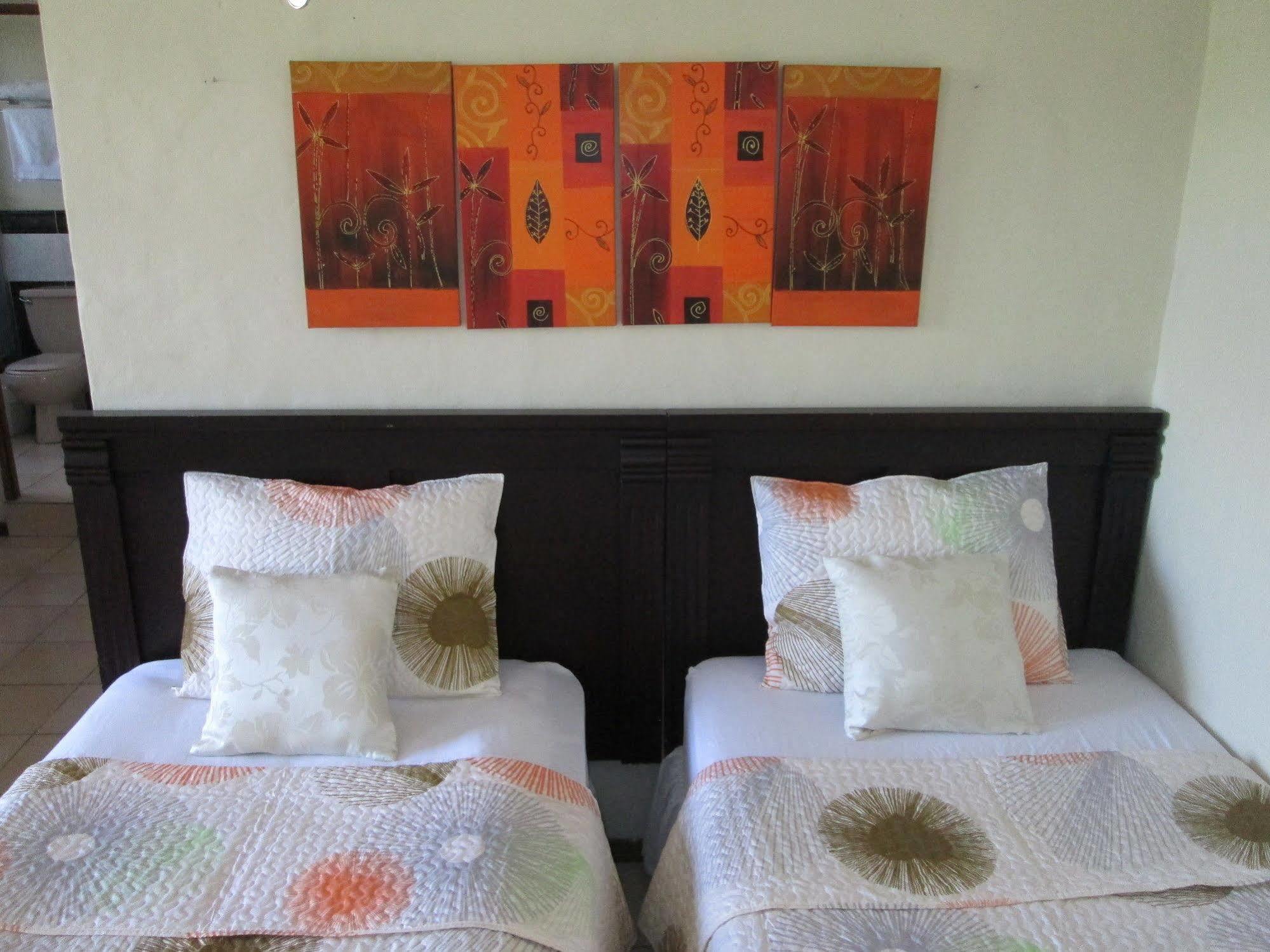 Hotel San Mateo San Salvador Esterno foto