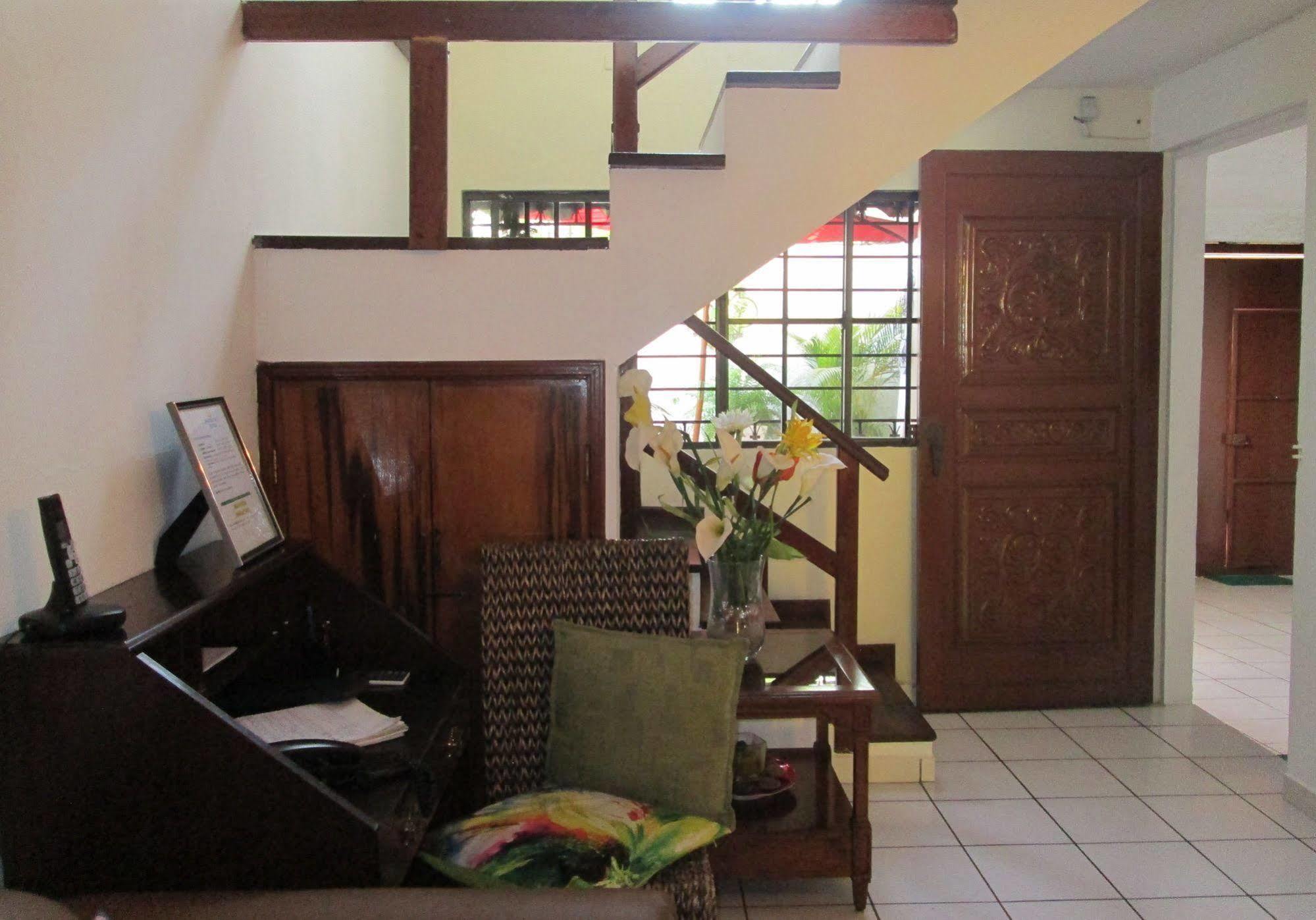 Hotel San Mateo San Salvador Esterno foto
